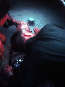 helicopter crewmen rescue